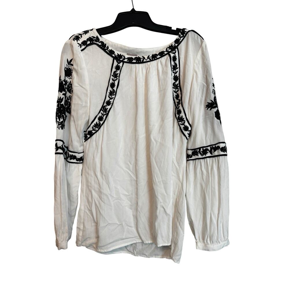 Chico’s Novelty Popover Embroidered Blouse Top BOHO White Black Sz 1 (US M)